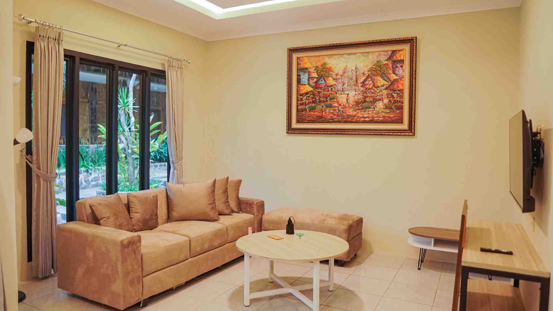 Gallery image 1